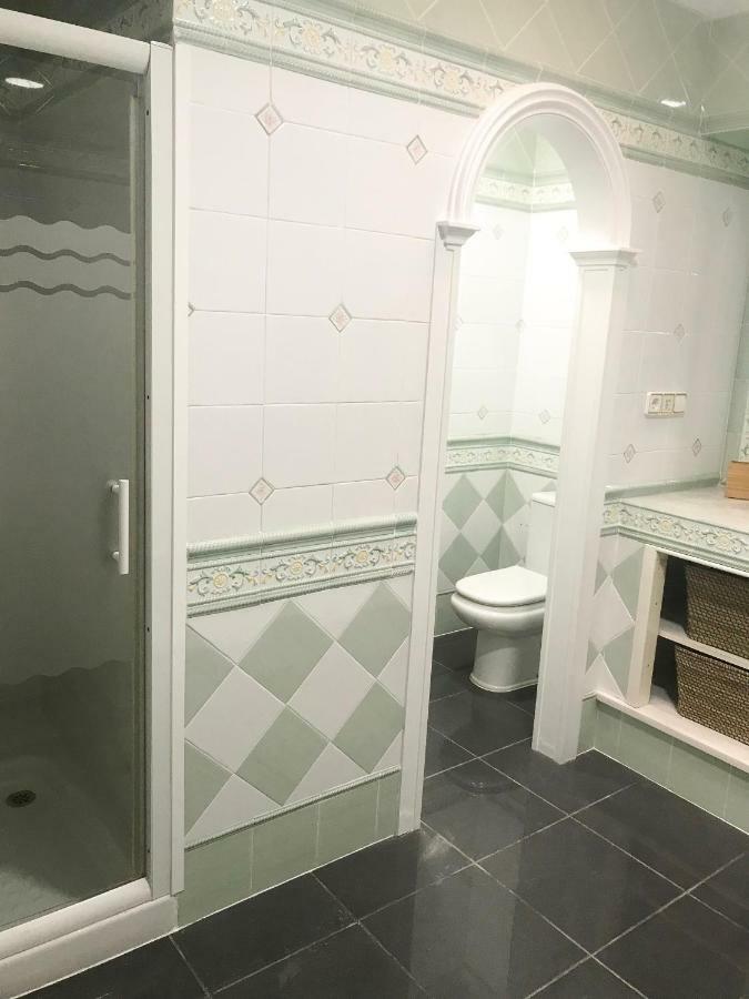 Roomqueo-Only Adults Barbate Esterno foto